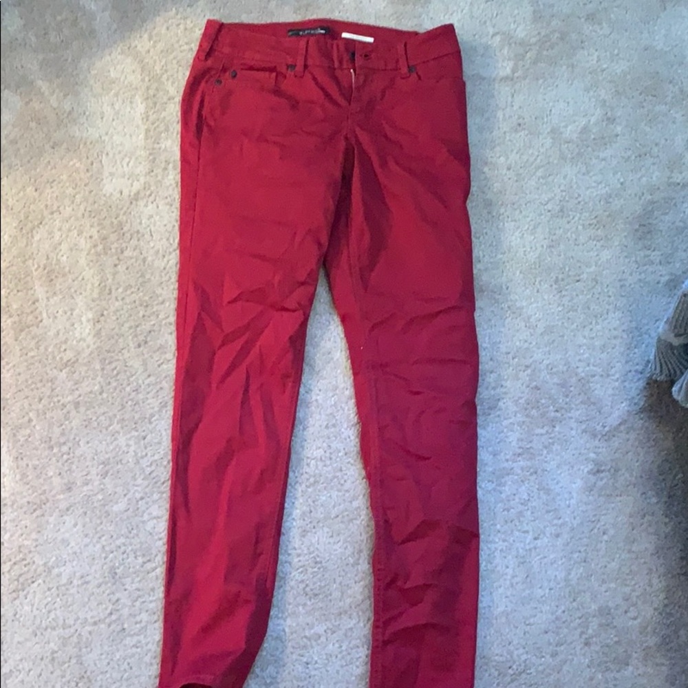 Red jeggings